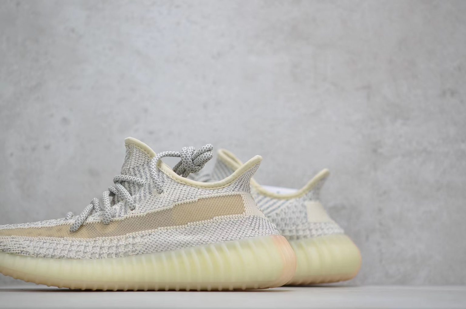 ADIDAS YEEZY Boost 350 V2「America Gypsophila」 – RABBITKICKS