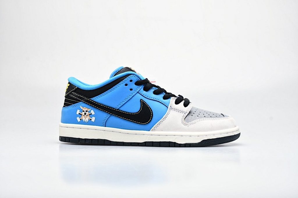 instant skateboards x nike sb dunk low
