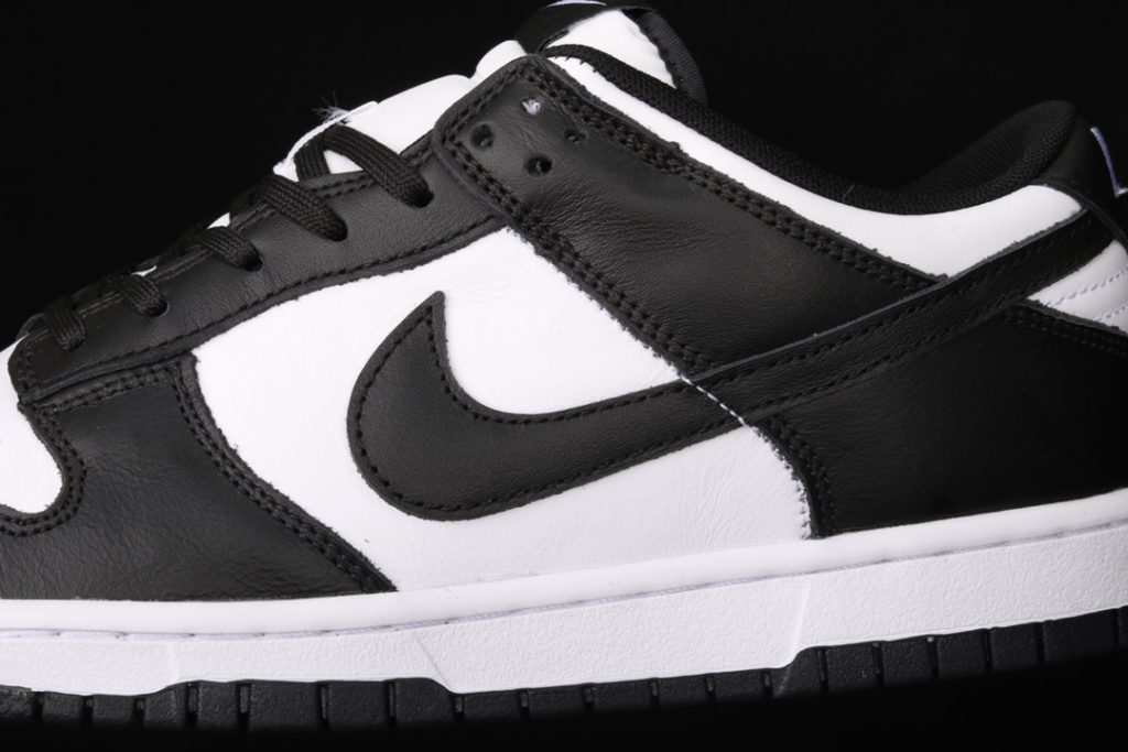 restock dunk low black white