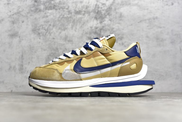 nike vaporwaffle sacai sesame blue