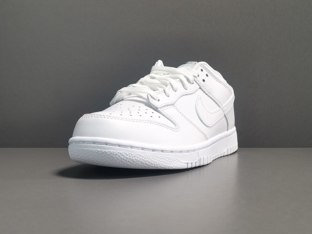 Nike Dunk Low Triple White (2021) (W) – RABBITKICKS