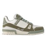 Louis Vuitton Trainer Sneaker In Green